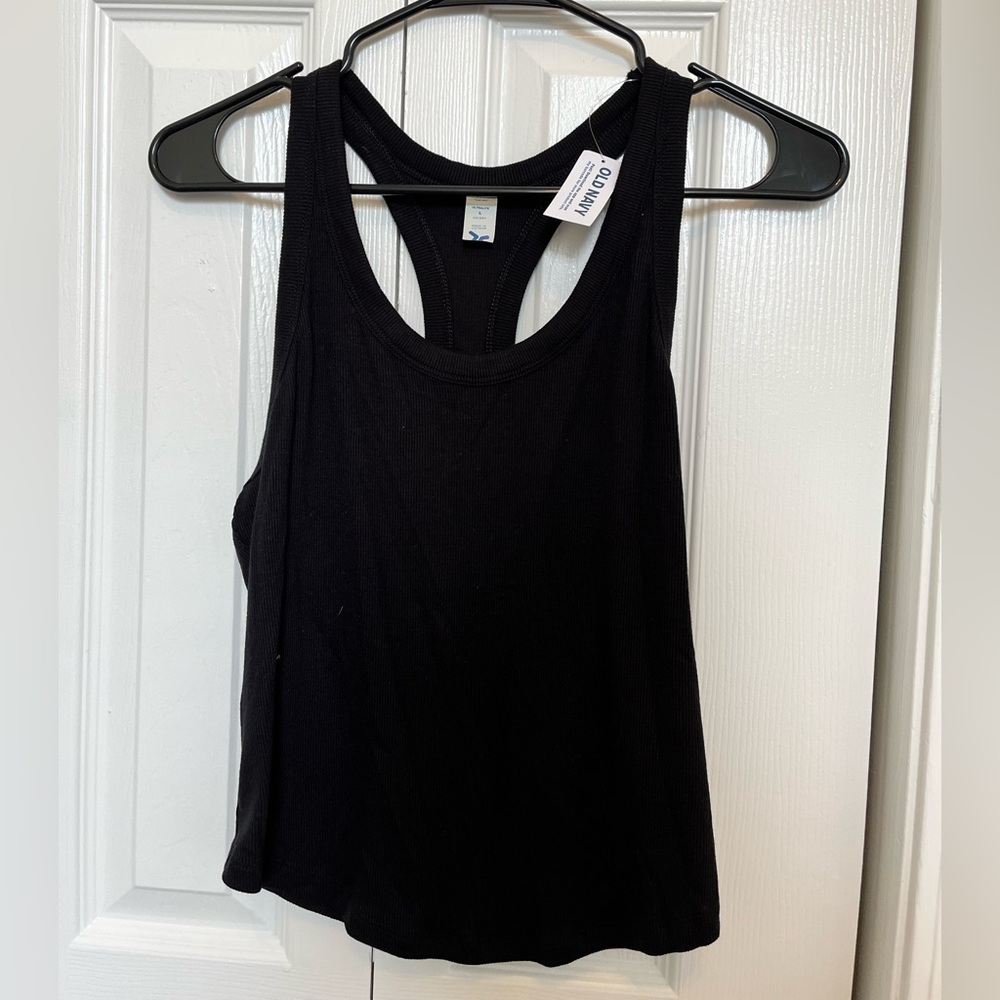 2-pack Black/White Old Navy Racerback Tank Tops